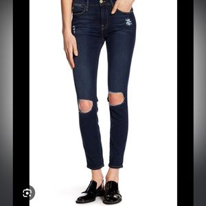 Frame Le High Skinny dark wash size 27